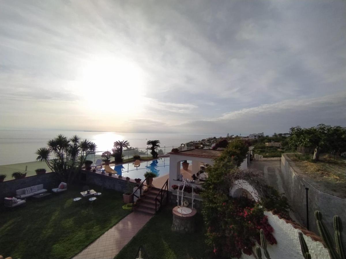 Dimorra Sun And Relax Villa Forio  Luaran gambar
